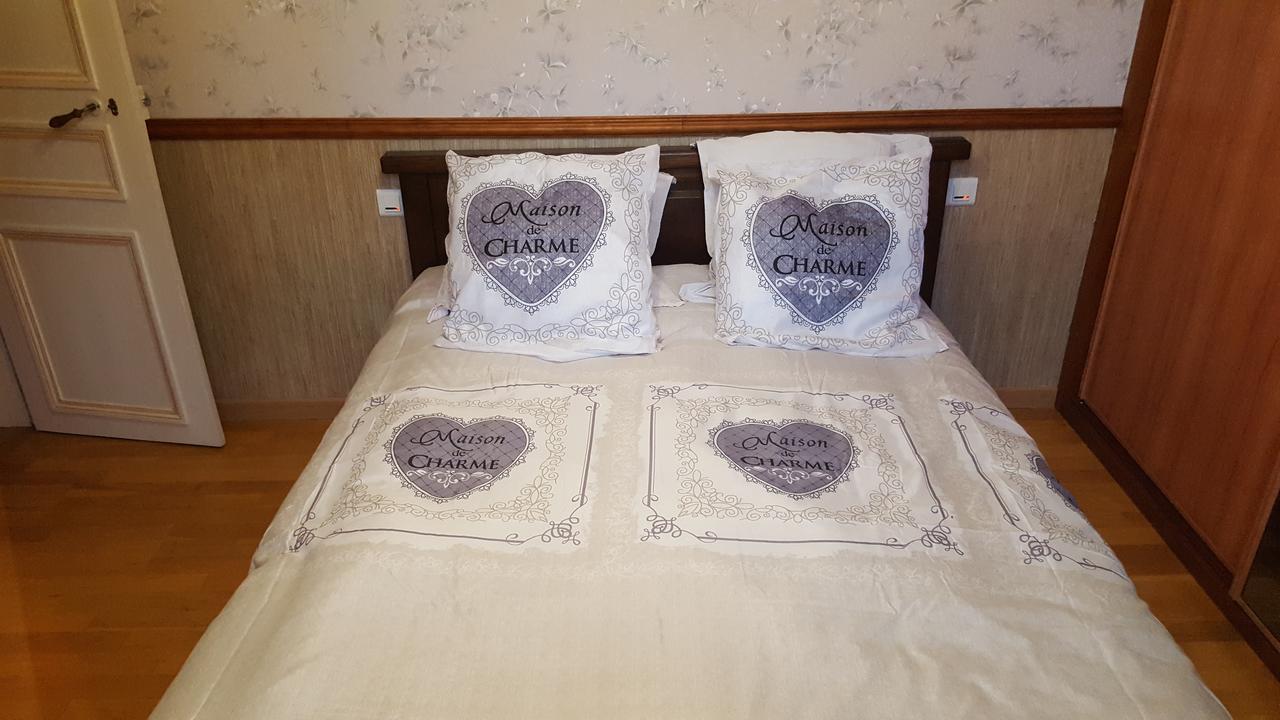 Bed and Breakfast Camden House Aubry-le-Panthou Exterior foto